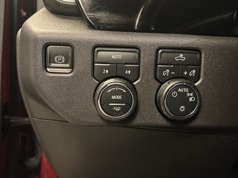 Certified 2023 Chevrolet Silverado 1500 LT image 11