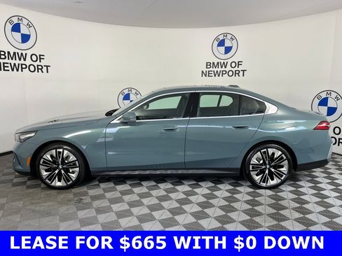 Certified 2025 BMW 530i xDrive image 13