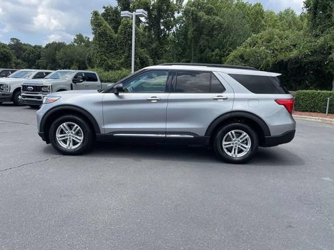 Used 2021 Ford Explorer XLT w/ Class III Trailer Tow Package AWD/4WD image 33