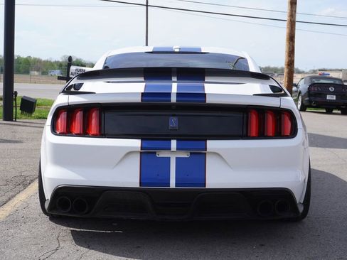 Used 2017 Ford Mustang Shelby GT350 image 6
