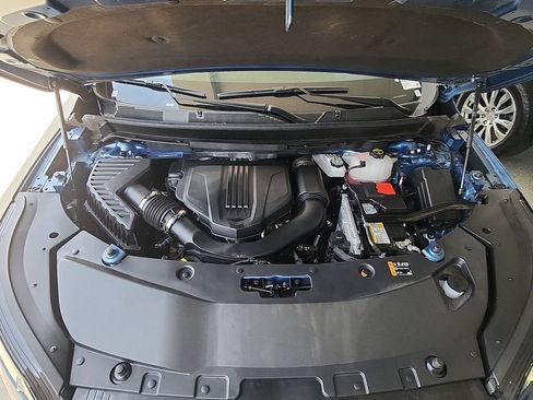 Certified 2025 Buick Enclave Preferred FWD image 30