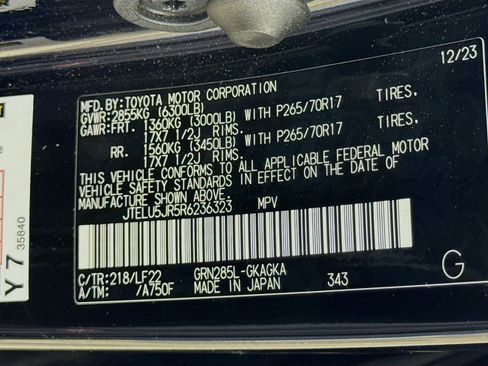 Used 2024 Toyota 4Runner TRD Pro AWD/4WD image 33