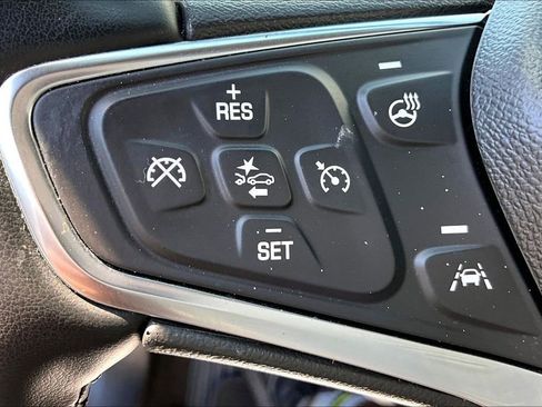Used 2024 Chevrolet Malibu LT FWD image 10