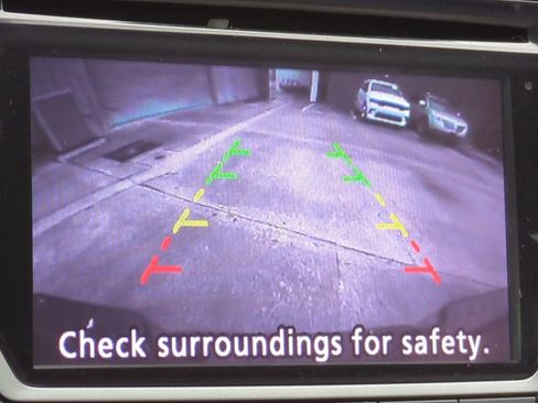 Used 2017 Nissan Frontier SV w/ SV Value Truck Package image 20