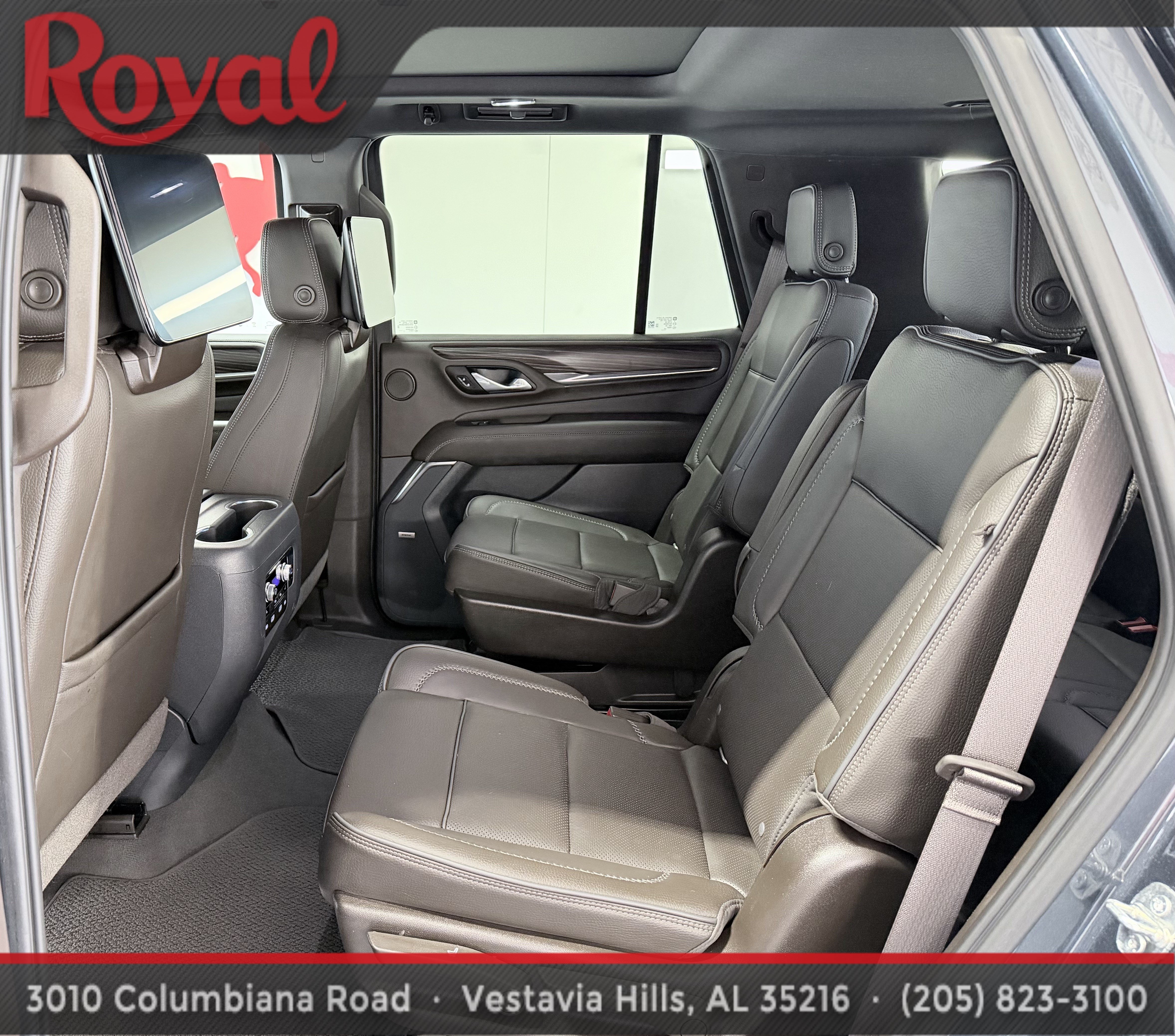 Used 2021 GMC Yukon Denali AWD/4WD image 15