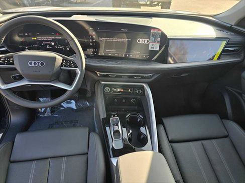 New 2025 Audi Q5 Prestige image 22