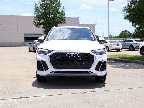 Used 2023 Audi Q5 2.0T Premium Plus w/ Premium Plus Package AWD/4WD image 6