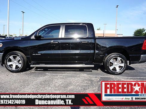 Used 2025 RAM 1500 Tradesman RWD image 2