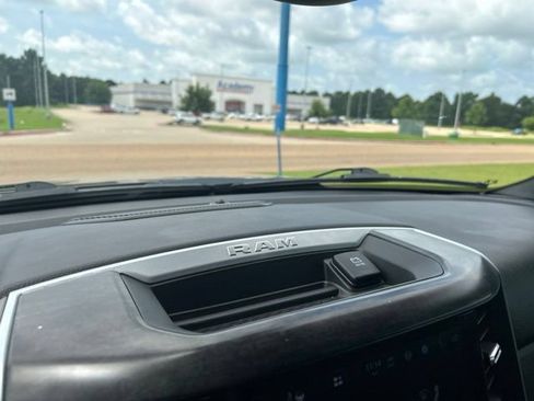 Used 2023 RAM 1500 Big Horn RWD image 23