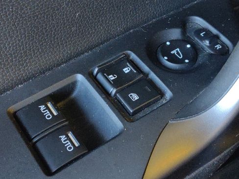 Used 2016 Honda Accord Touring image 27