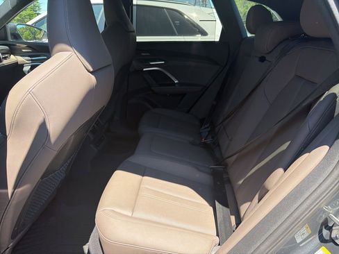 Used 2025 Audi Q5 Prestige AWD/4WD image 6