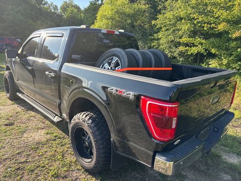 Used 2021 Ford F150 XLT w/ Equipment Group 302A High AWD/4WD image 14
