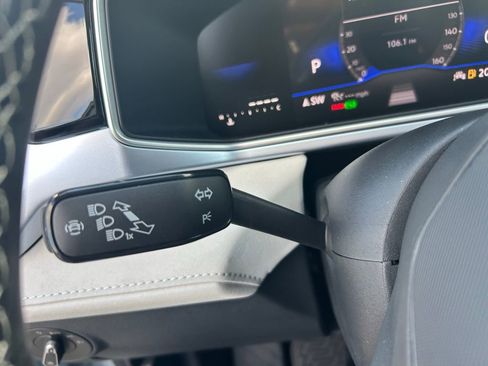 New 2026 Volkswagen Taos SE image 20