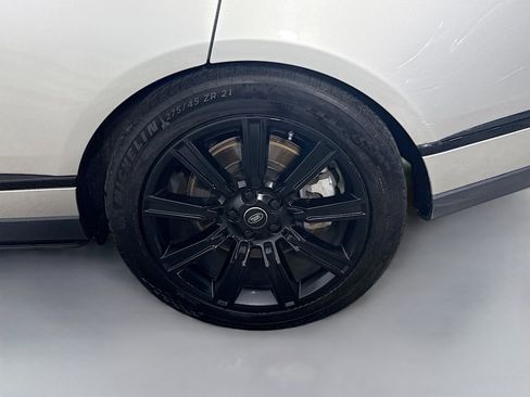 Used 2018 Land Rover Range Rover Supercharged image 37