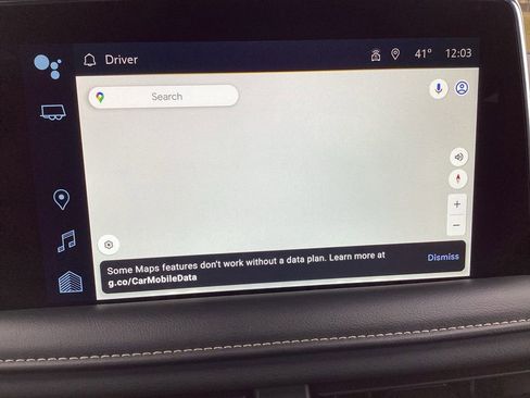 Used 2023 Chevrolet Suburban Premier image 24