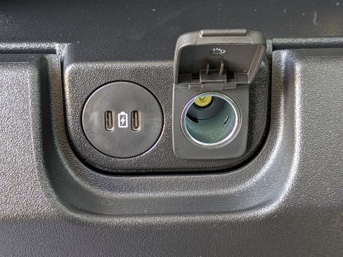 New 2025 Ford F250 XLT w/ FX4 Off-Road Package image 15