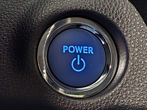 Certified 2022 Toyota RAV4 XLE w/ Convenience Package AWD/4WD image 19