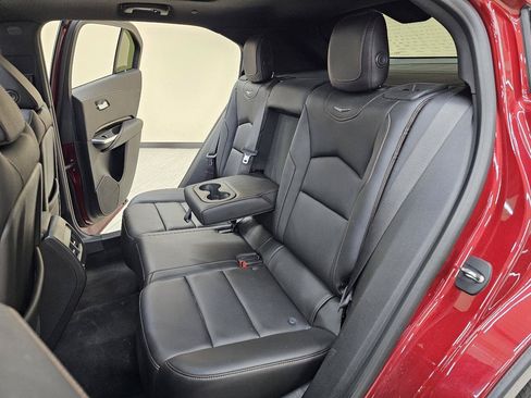 Used 2019 Cadillac XT4 Sport w/ Cold Weather Package FWD image 25