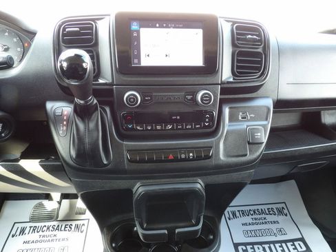 Used 2023 RAM ProMaster 2500 image 23