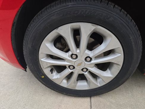 Used 2021 Chevrolet Spark LT image 10