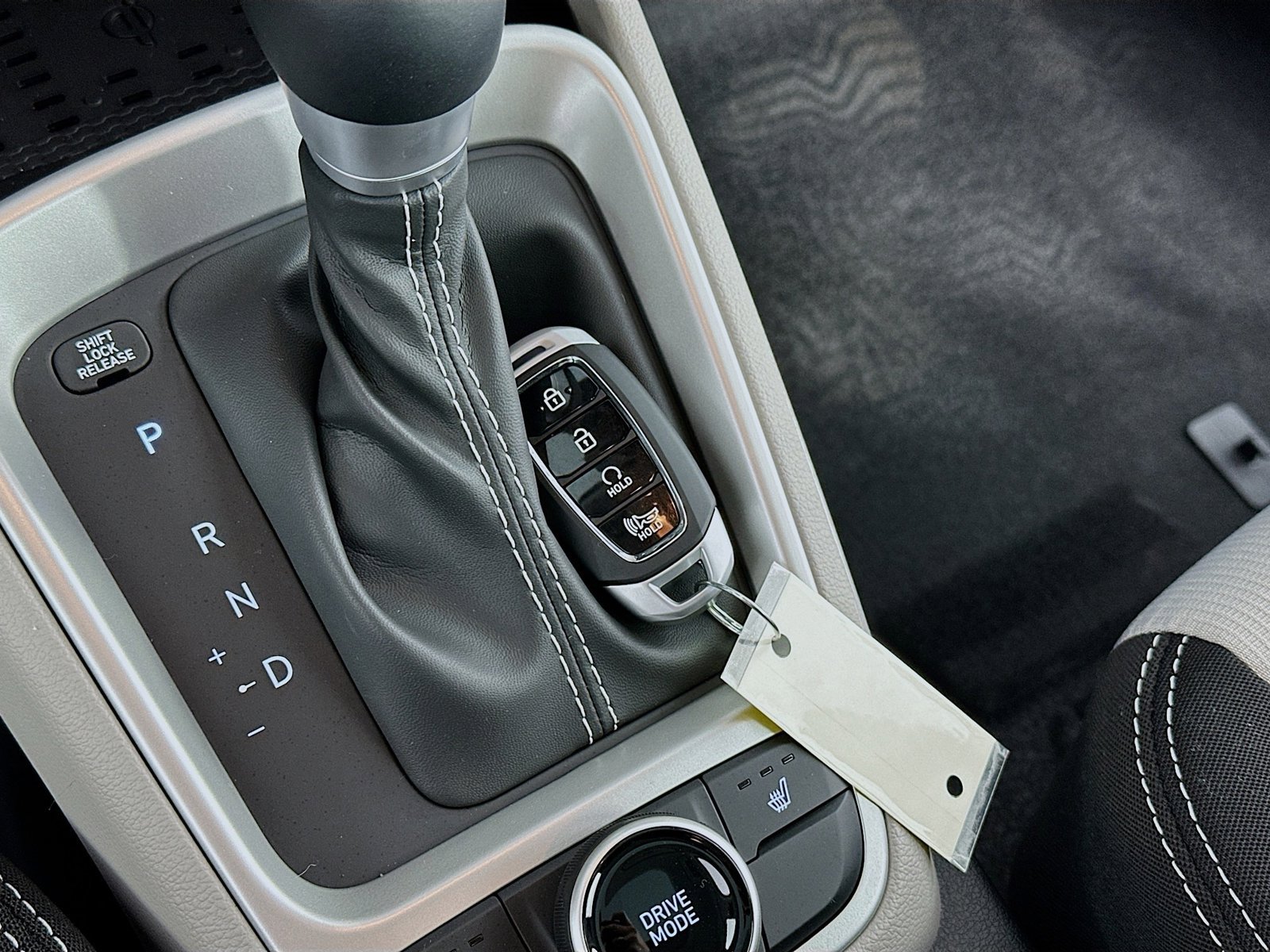 Certified 2026 Hyundai Venue SEL FWD image 22