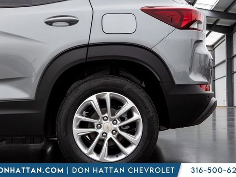 New 2026 Chevrolet TrailBlazer LS FWD image 31