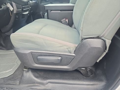 Used 2016 RAM 2500 Tradesman w/ Popular Equipment Group RWD image 13
