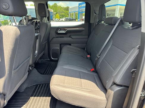 Used 2026 Chevrolet Silverado 1500 LT AWD/4WD image 22