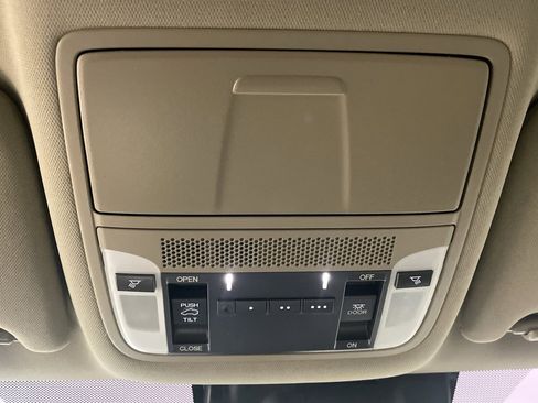 Used 2020 Acura MDX SH-AWD image 27