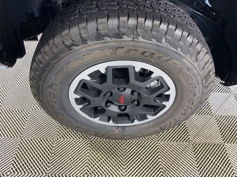 New 2026 Toyota Tacoma TRD Off-Road AWD/4WD image 4