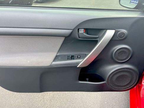 Used 2015 Scion tC FWD image 18