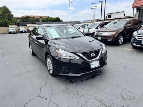 Used 2016 Nissan Sentra SV FWD image 9