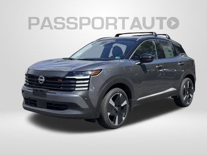 New 2025 Nissan Kicks SR w/ SR Premium Package