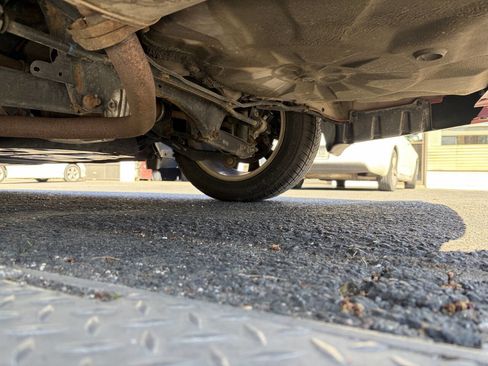 Used 2016 Subaru Legacy 2.5i Premium w/ Moonroof Package image 21