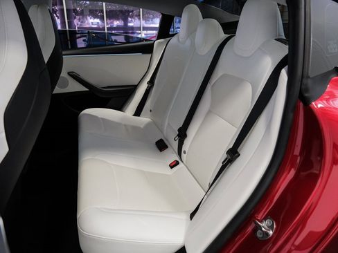 Used 2024 Tesla Model 3 Performance image 42