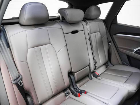 New 2025 Audi Q5 Premium Plus image 10