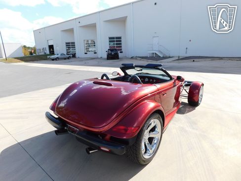 Used 2002 Chrysler Prowler RWD image 26