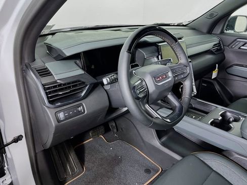 New 2026 GMC Acadia AT4 w/ Super Cruise Package image 9