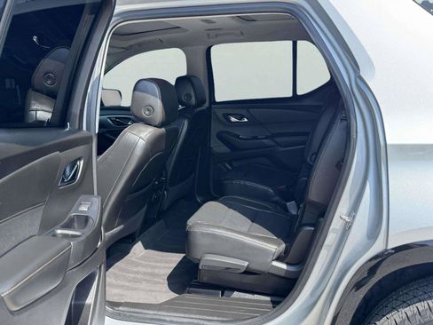 Used 2021 Chevrolet Traverse Premier w/ Redline Edition FWD image 35