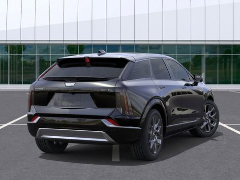 Used 2026 Cadillac Optiq Luxury 2 w/ LPO, Floor Liner Package RWD image 3