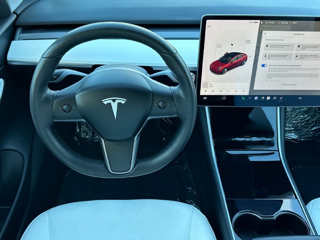 Used 2020 Tesla Model 3 Long Range AWD/4WD image 16