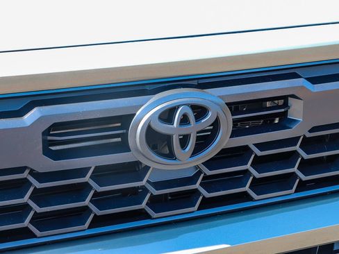 Certified 2024 Toyota Tacoma TRD Off-Road AWD/4WD image 13