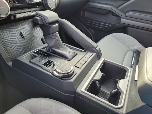 New 2026 Toyota Tacoma SR5 image 29