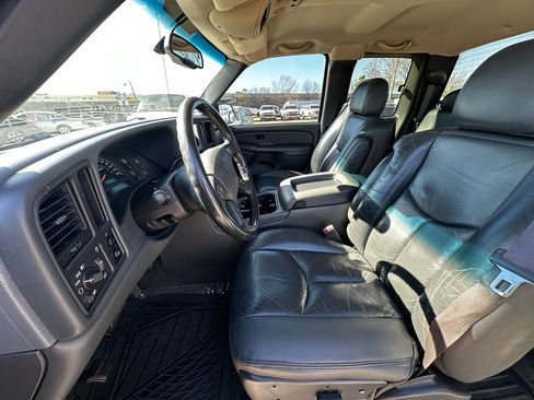 Used 2004 GMC Sierra 1500 SLE w/ Safe And Sound Package image 21