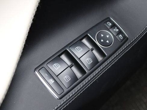 Used 2018 Tesla Model S 100D image 9