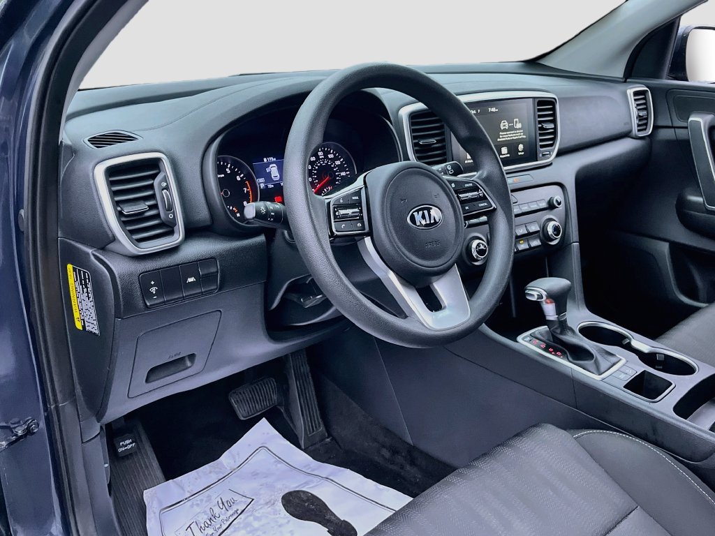 Used 2022 Kia Sportage LX FWD image 9