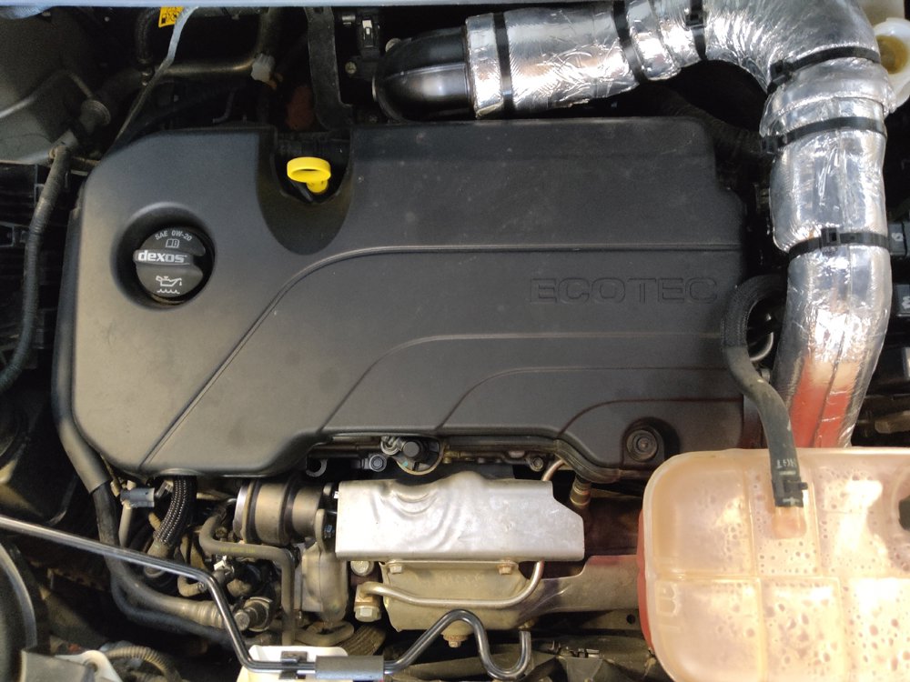 Used 2022 Buick Encore Preferred w/ Safety Package AWD/4WD image 30