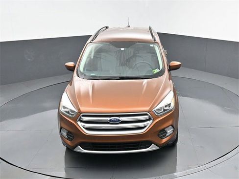 Used 2017 Ford Escape SE w/ Equipment Group 201A image 19
