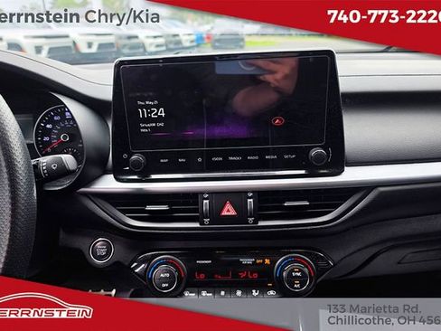 Used 2024 Kia Forte GT-Line FWD image 9