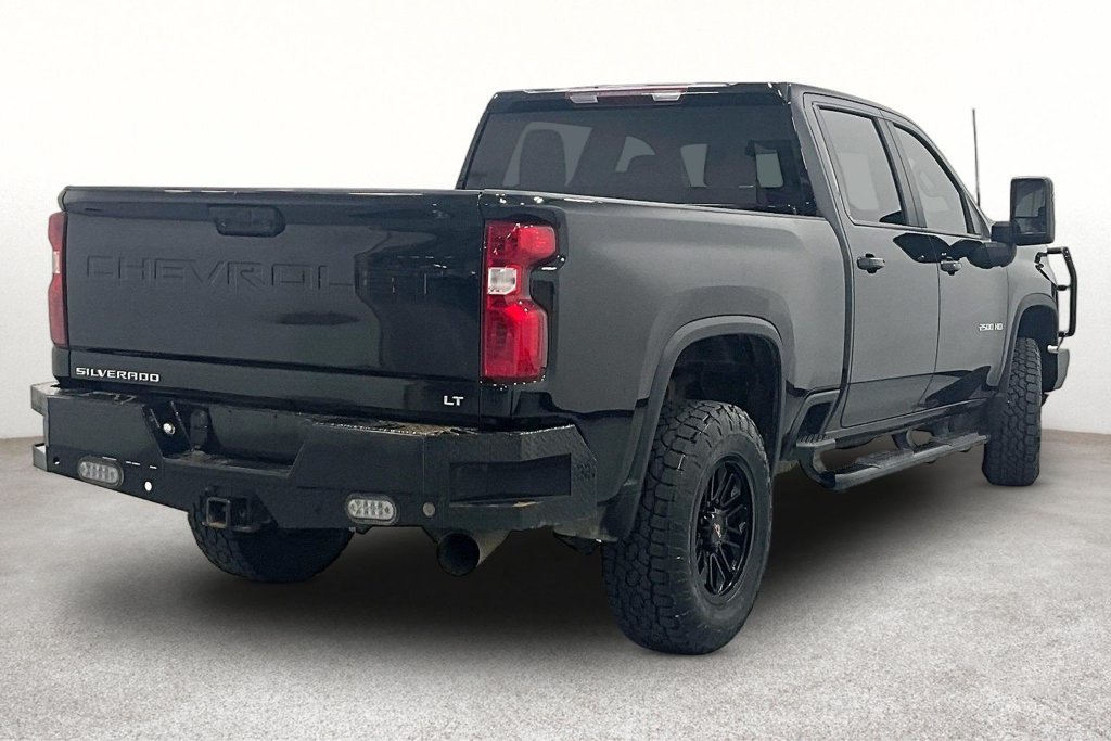 Used 2024 Chevrolet Silverado 2500 LT w/ Z71 Off-Road Package AWD/4WD image 2